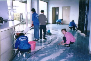 專業地板打蠟清洗保潔服務，讓空間煥然一新